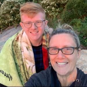 Meet your Posher, Kelly